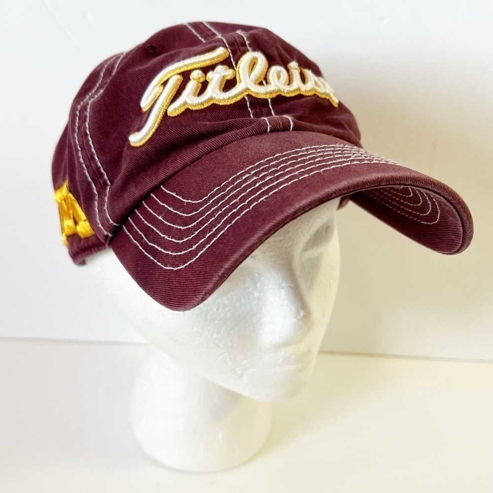 Titleist University of Minnesota Cap Twins Forty Seven Goldie Gopher Vintage